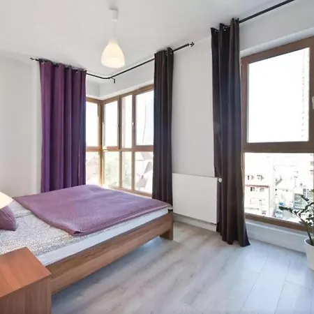 Quattro Loft Apartament Two 그단스크